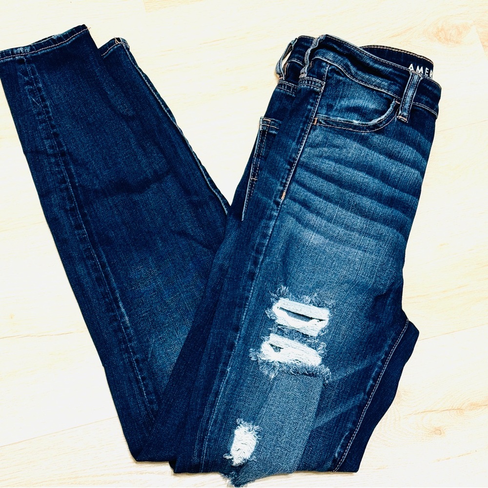 American Eagle Outfitters Distressed Dark Blue Skinny Jeans